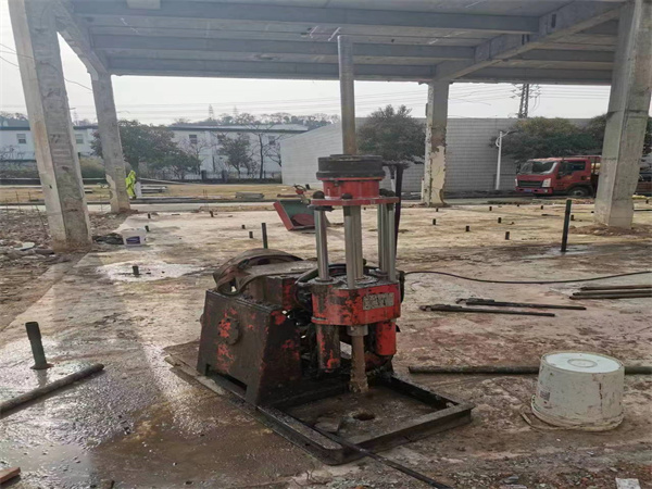 中兴镇袖阀管小导管注浆加固施工工艺